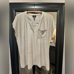 Jones New York Cream and Taupe Striped Blouse